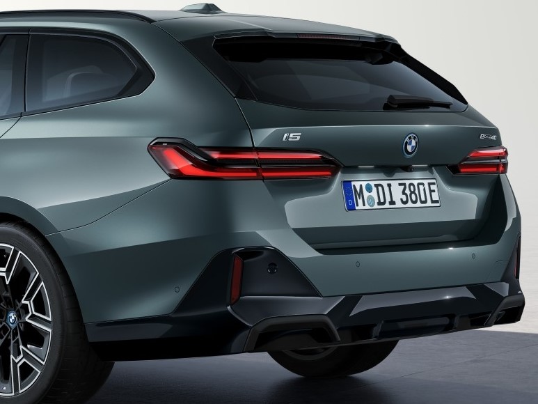 Looking cool as a standard