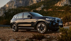 vs bmw ix3 1200px
