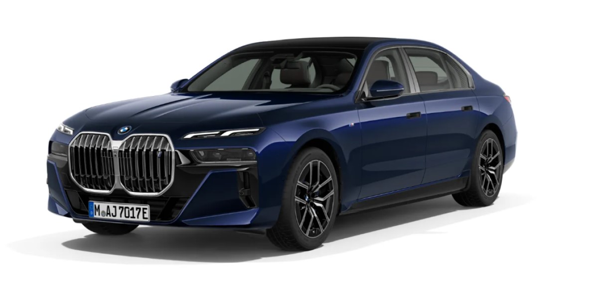 bmw i7 m sport studio front