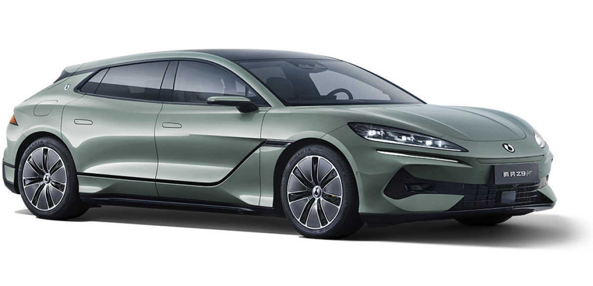 z9 gt pro studio front