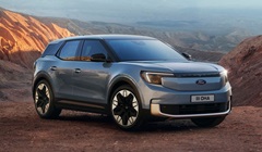 vs ford explorer 1200px