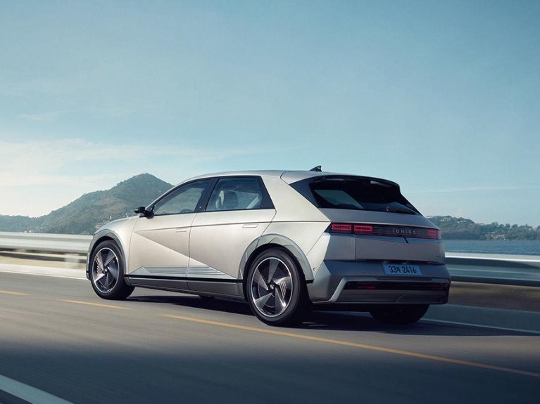 Intelligent Speed Limit Assist