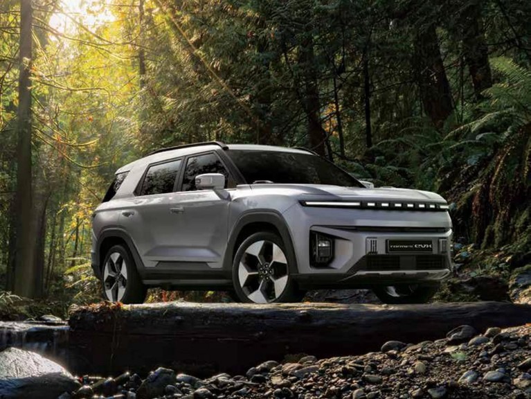 Ultra high tensile steel