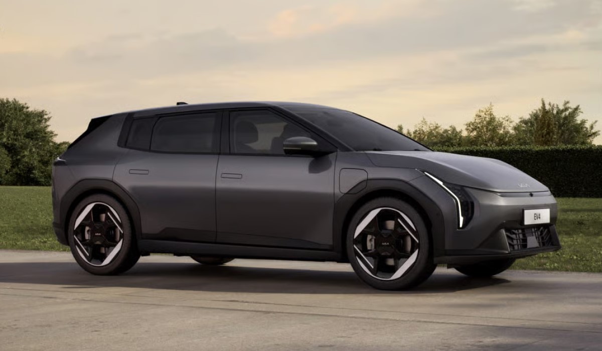 kia ev4 hatch thumbnail 1200px