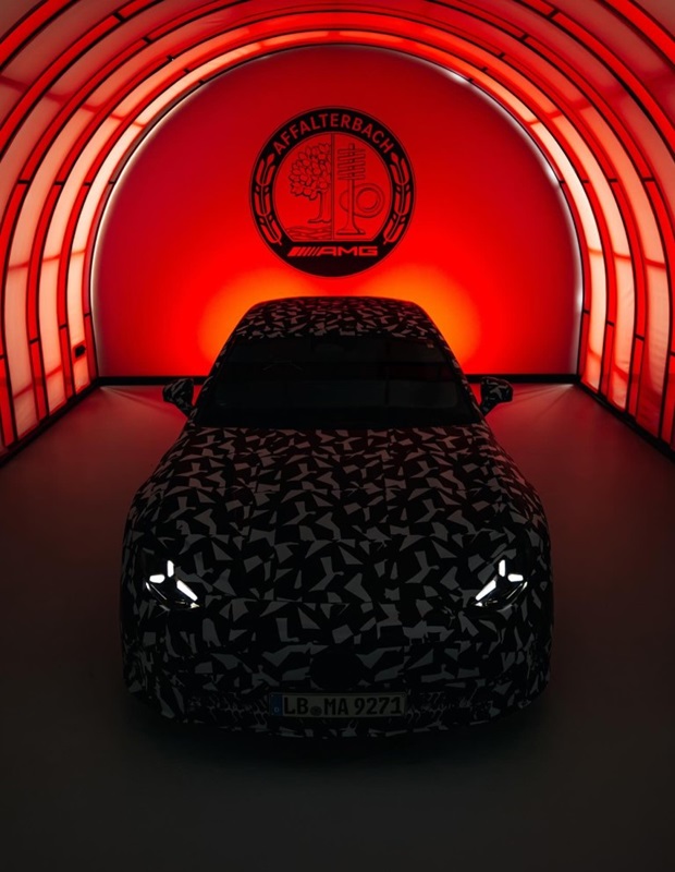 amg gt4 ev mobile 767px