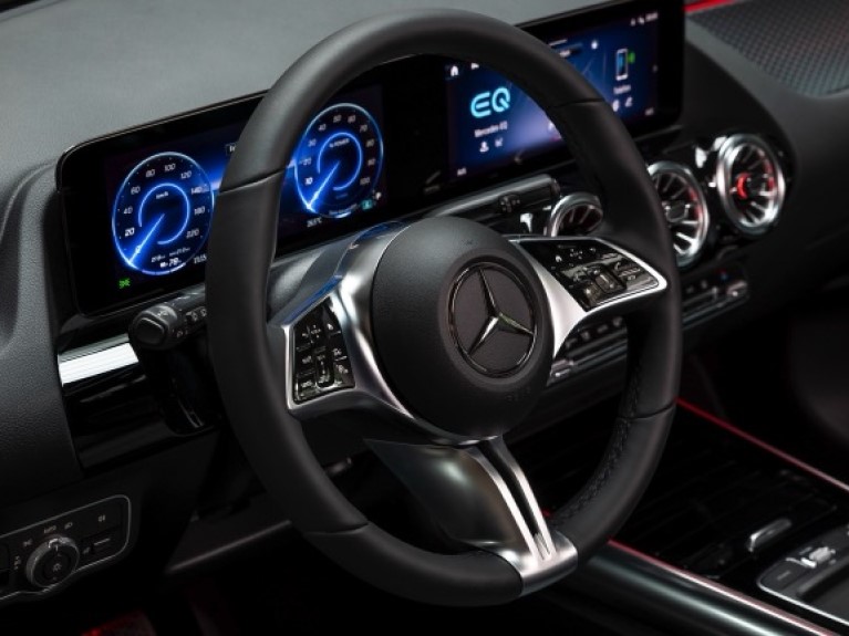 Evasive steering assist copy