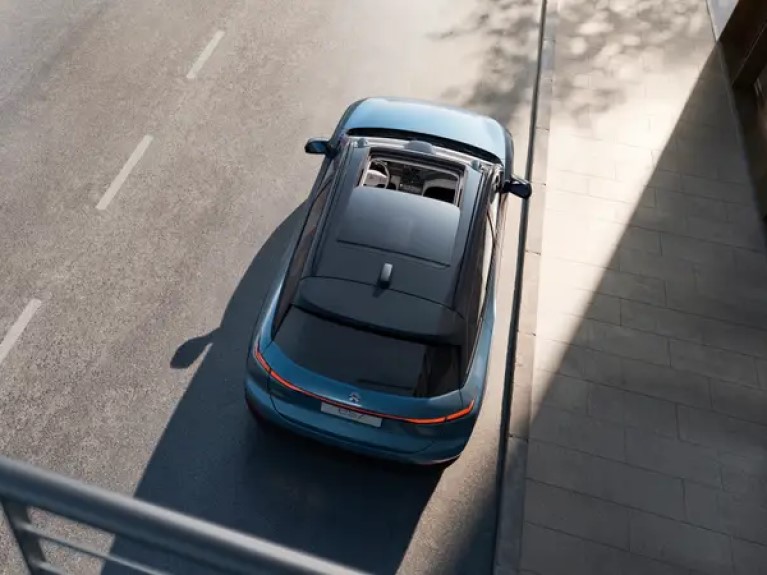 Nio Center Computing