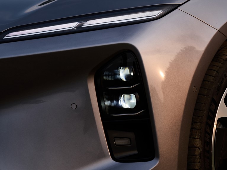 headlights