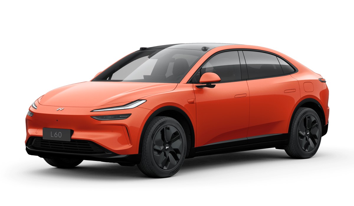 l60 studio red front