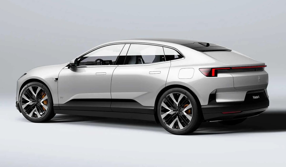 vs polestar 4 1200px