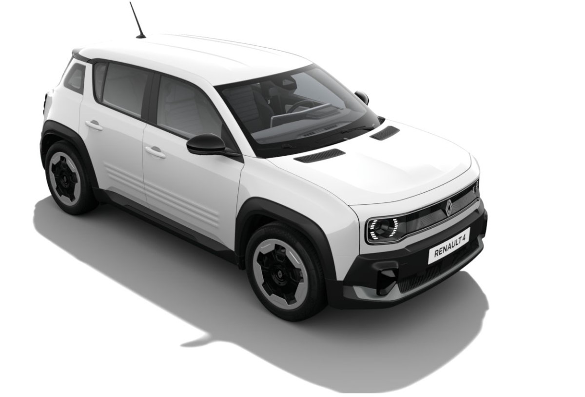 renault 4 studio front