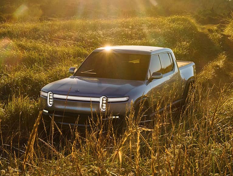 Rivian R1T | WeVee™