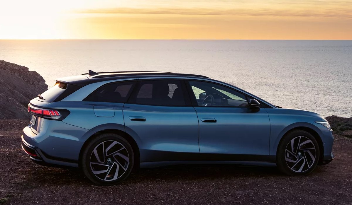 Tourer Thumbnail 1200px