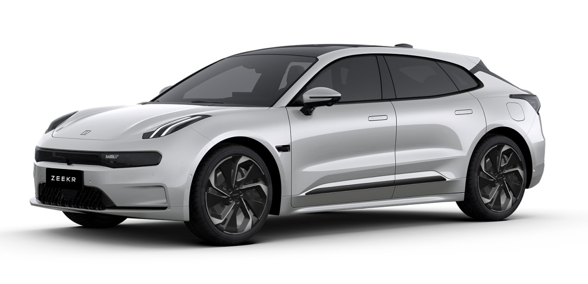 001 long range studio front